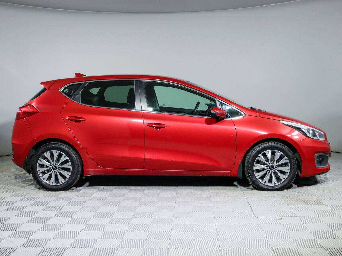 Купить Kia Ceed, 2018, 136 296 км, фото №4