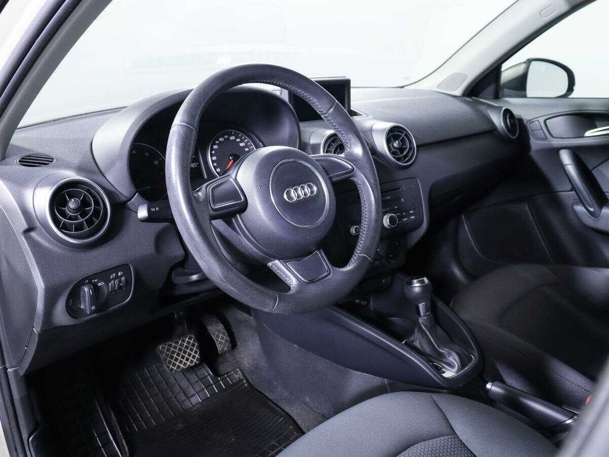 Купить Audi A1 Sportback, 2013, 66 870 км, фото №11