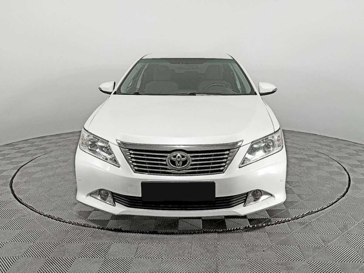 Купить Toyota Camry, 2014, 190 425 км, фото №2