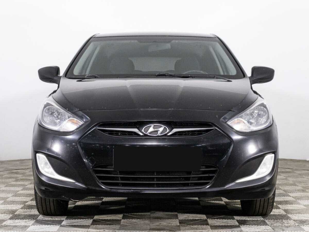 Купить Hyundai Solaris, 2012, 133 410 км, фото №2