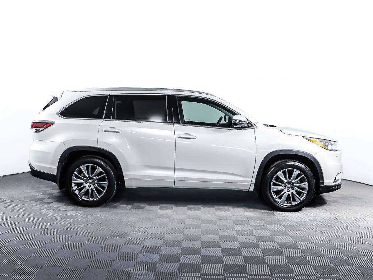 Купить Toyota Highlander, 2015, 21 401 км, фото №4
