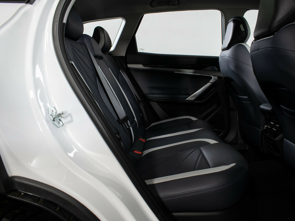 Купить Geely Atlas II, 2024, 11 600 км, фото №9