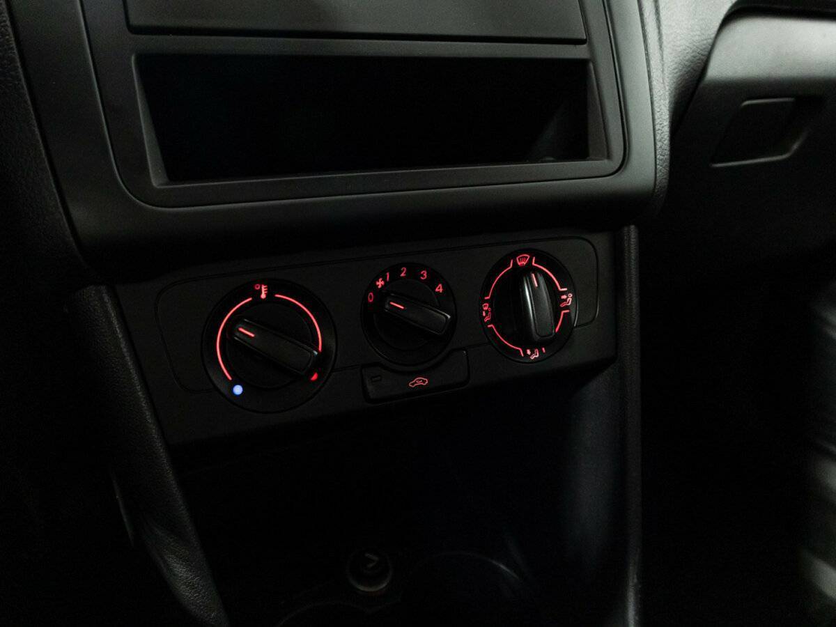 Купить Volkswagen Polo, 2016, 88 195 км, фото №14