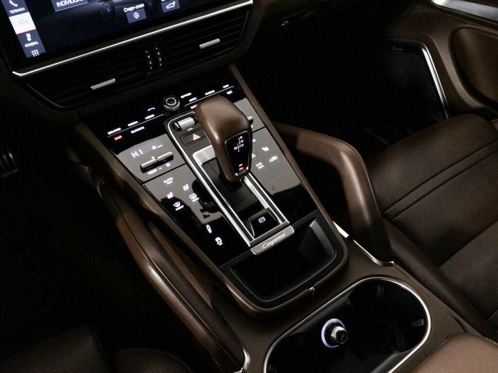 Купить Porsche Cayenne Turbo, 2018, 80 384 км, фото №23