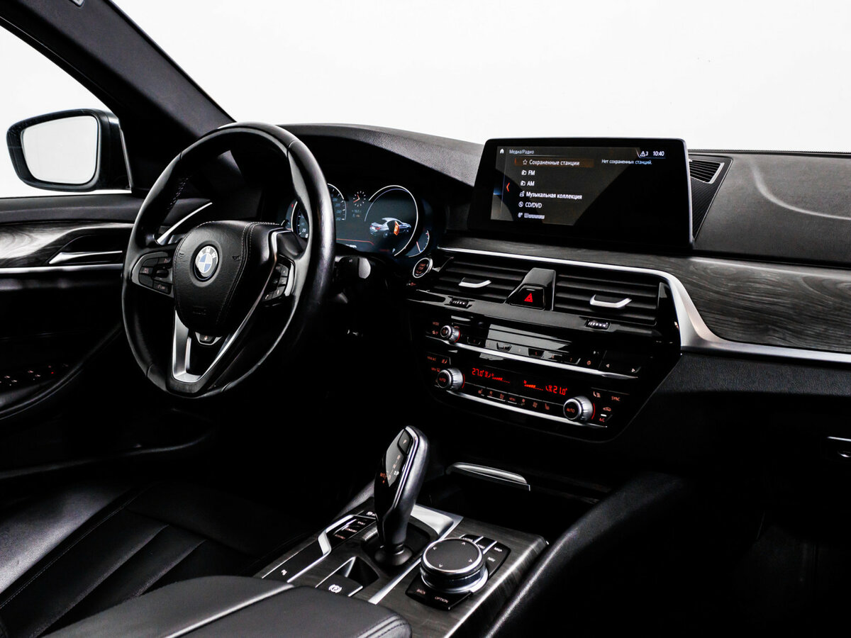 Купить BMW 5 серии 520d xDrive VII (G30/G31/G38), 2017, 93 315 км, фото №9