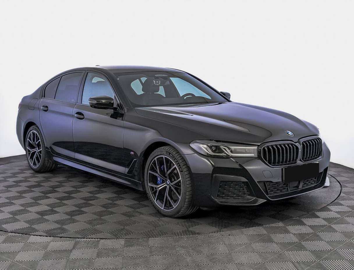Купить BMW 5 серии 530d xDrive, 2021, 29 990 км, фото №3
