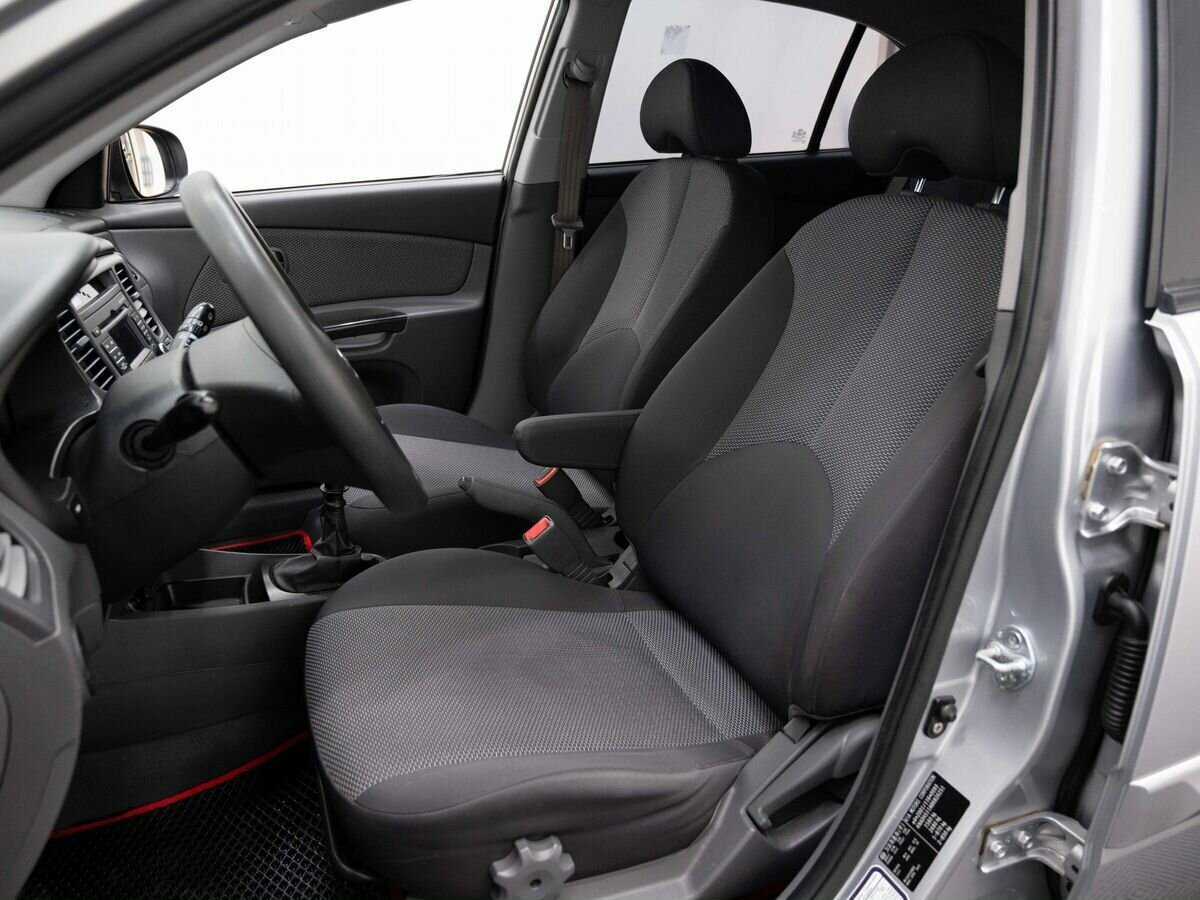 Купить Kia Rio, 2011, 239 028 км, фото №8