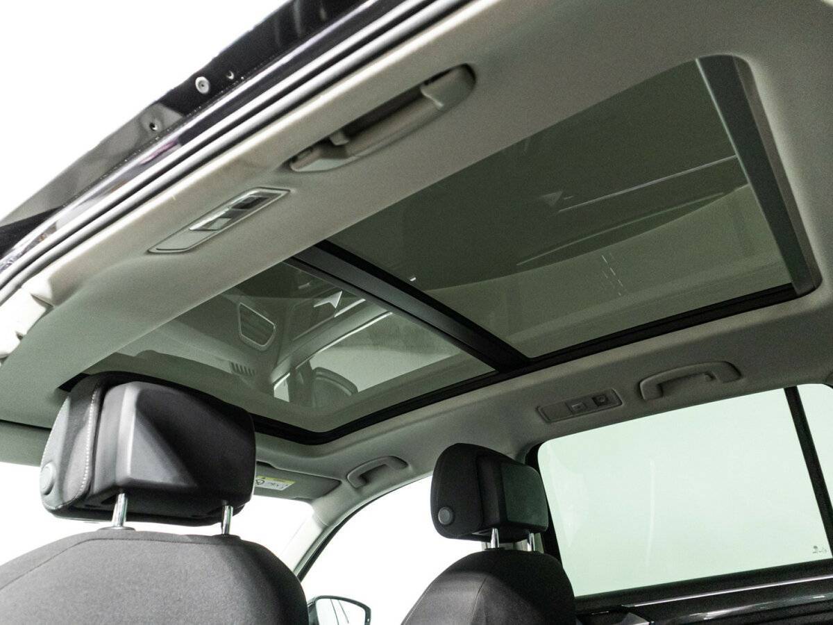 Купить Volkswagen Tiguan, 2018, 98 909 км, фото №17