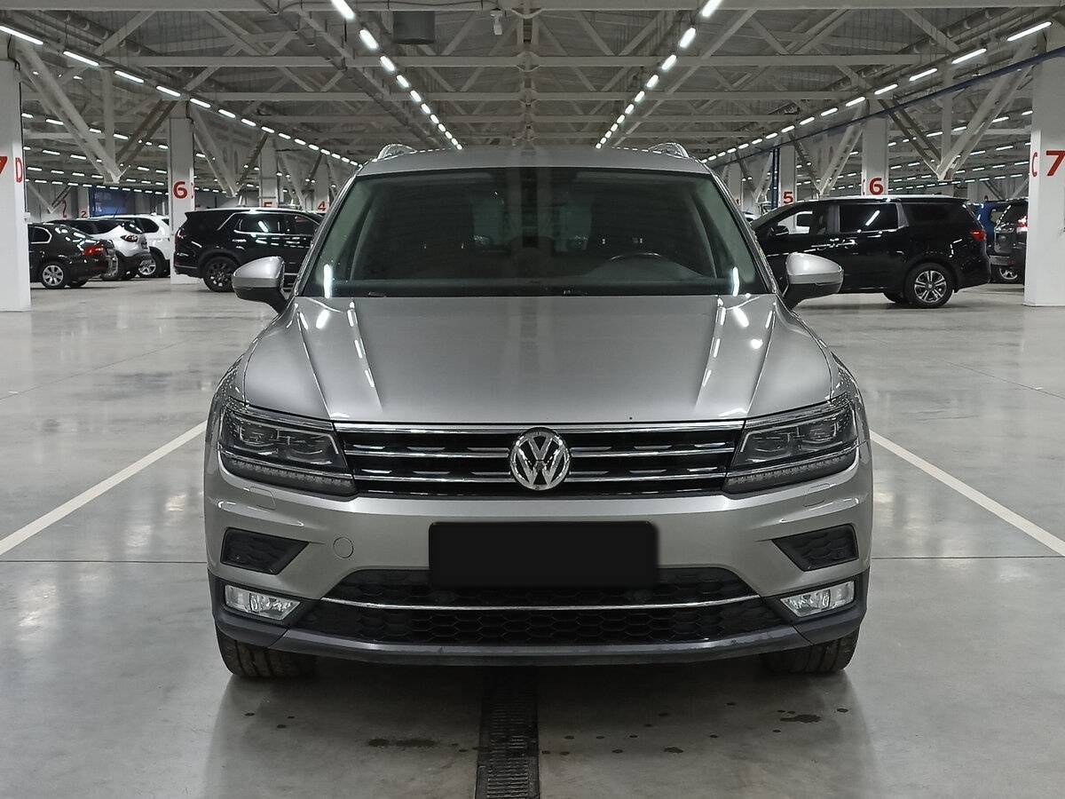 Купить Volkswagen Tiguan, 2017, 94 001 км, фото №2
