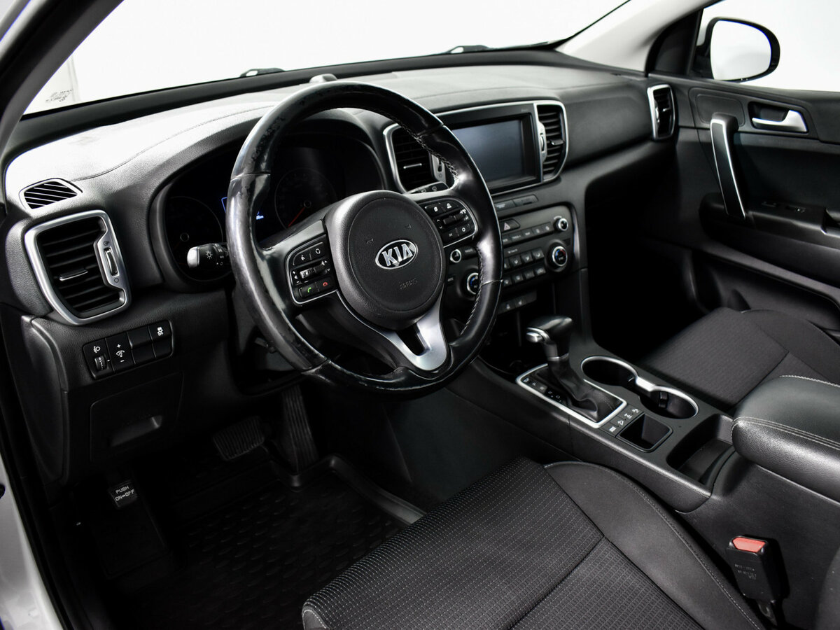 Купить Kia Sportage IV, 2017, 177 705 км, фото №9