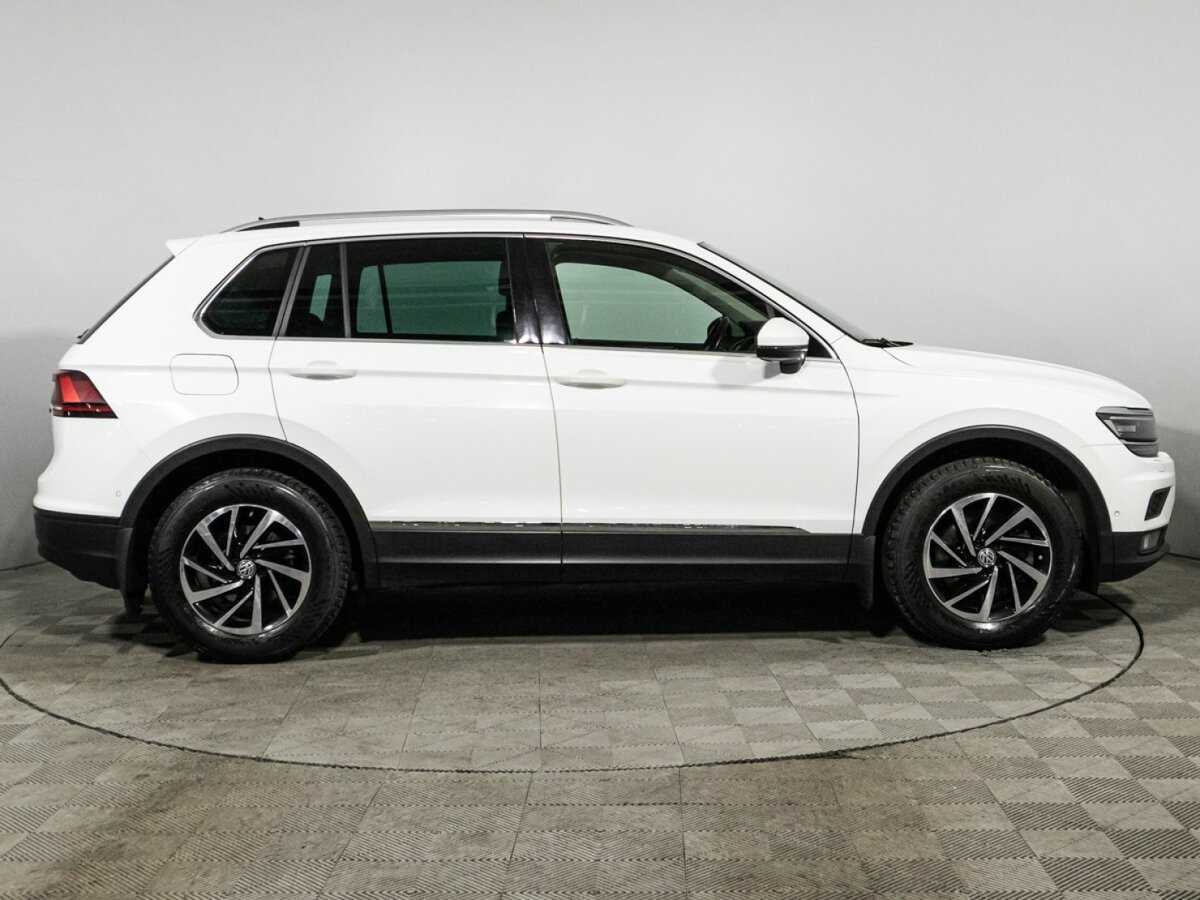 Купить Volkswagen Tiguan, 2018, 94 232 км, фото №4