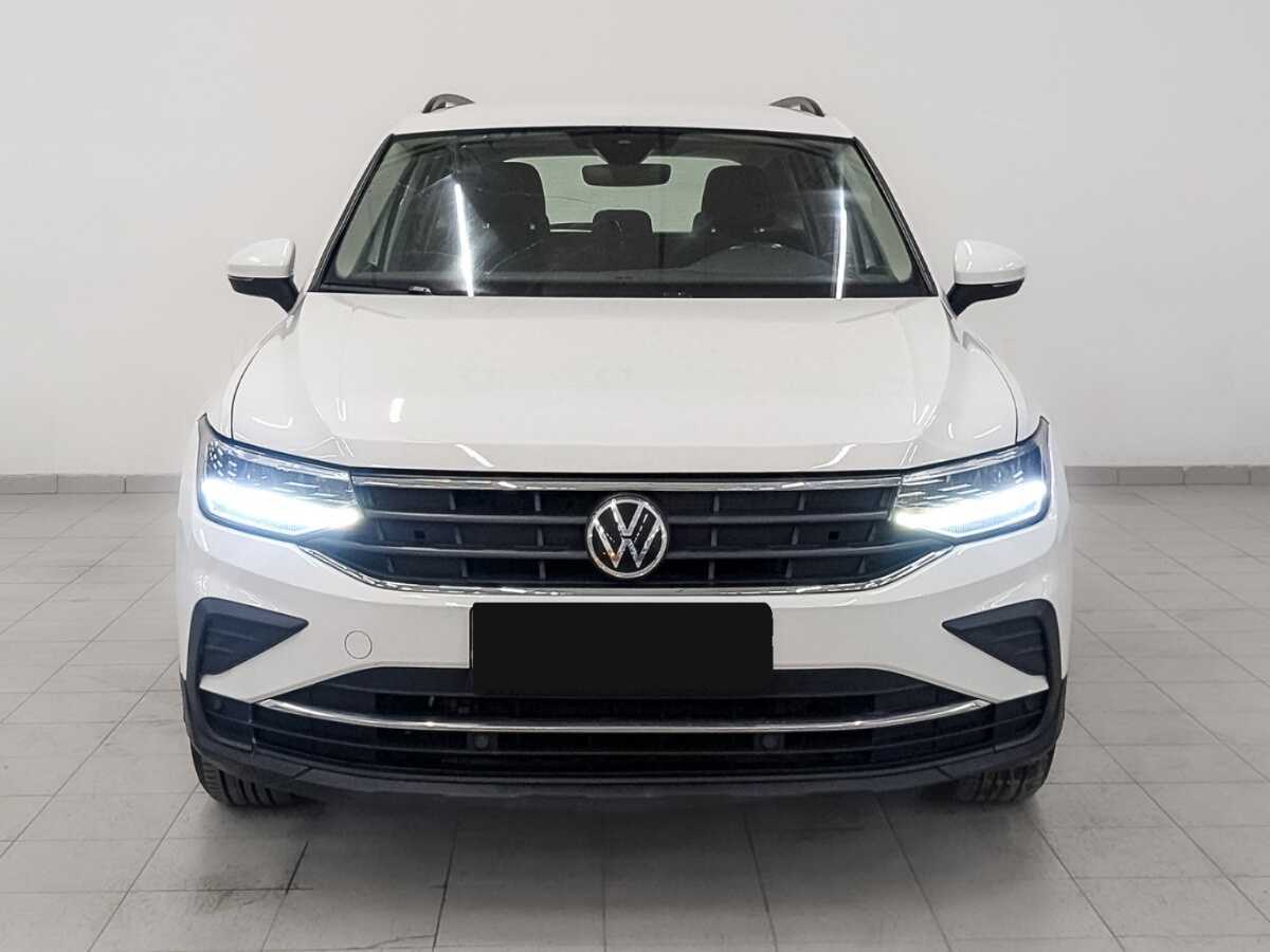 Купить Volkswagen Tiguan, 2021, 153 130 км, фото №2