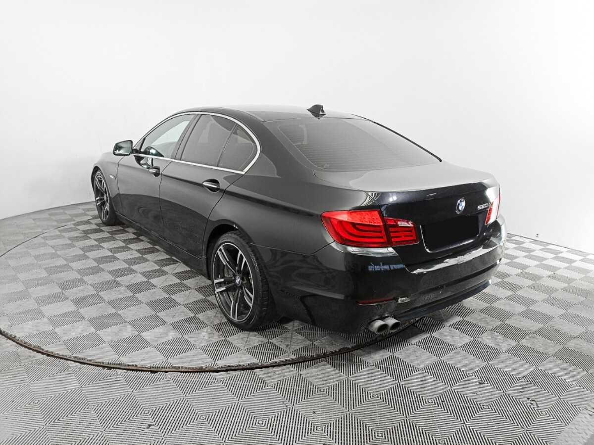 Купить BMW 5 серии 520i, 2013, 263 117 км, фото №7