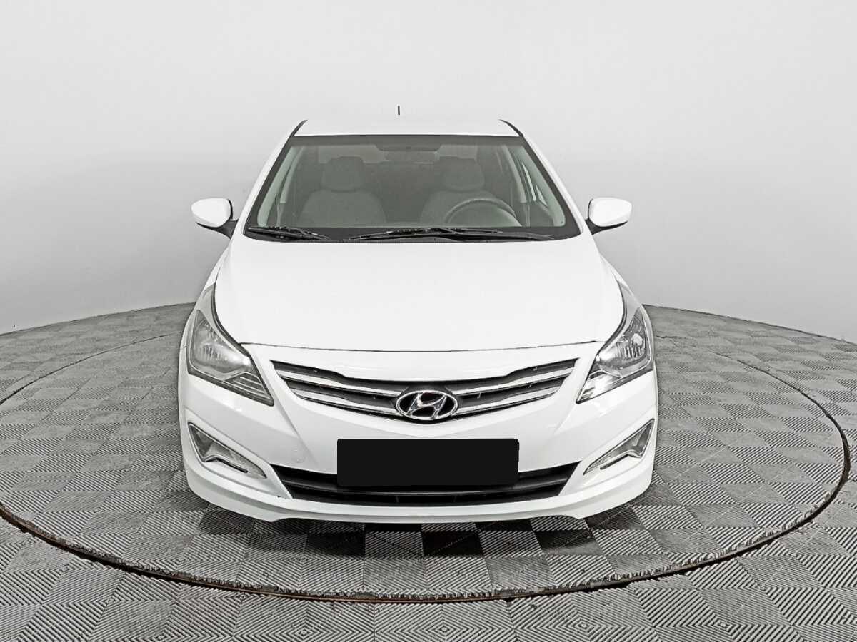 Купить Hyundai Solaris, 2016, 96 142 км, фото №2