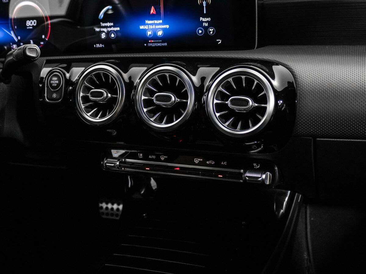 Купить Mercedes-Benz A-Класс 200 IV (W177), 2020, 109 138 км, фото №16