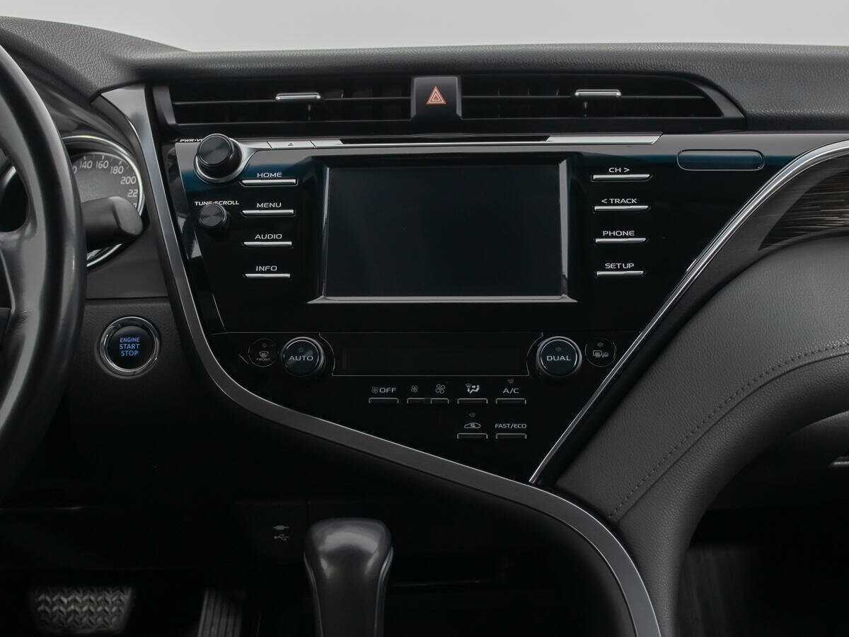 Купить Toyota Camry, 2018, 59 622 км, фото №18