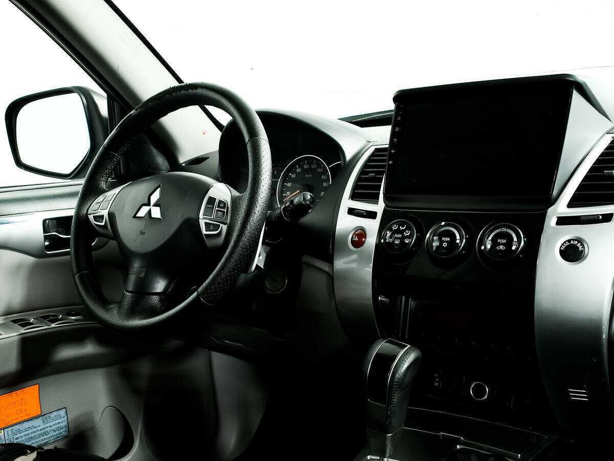 Купить Mitsubishi Pajero Sport, 2010, 410 130 км, фото №9