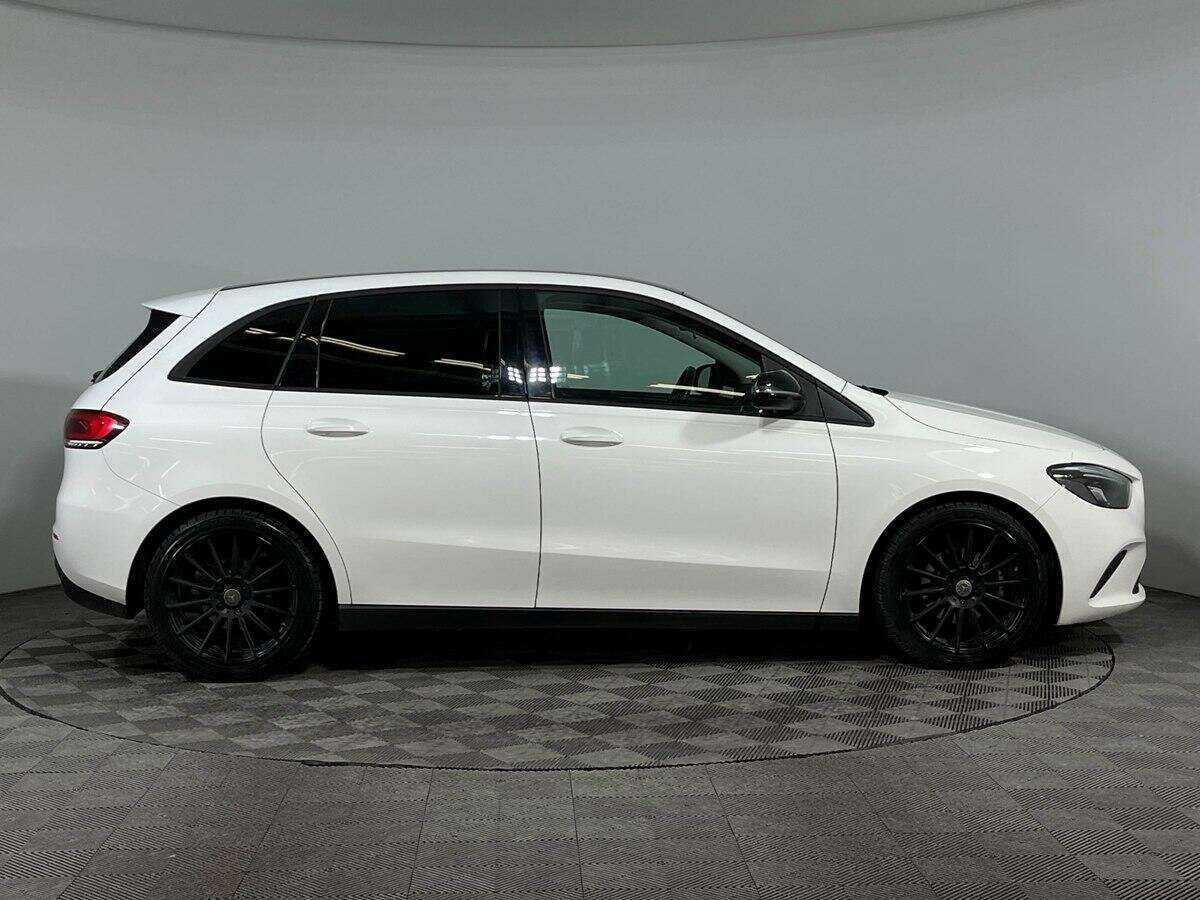 Купить Mercedes-Benz B-Класс 180, 2018, 90 250 км, фото №4
