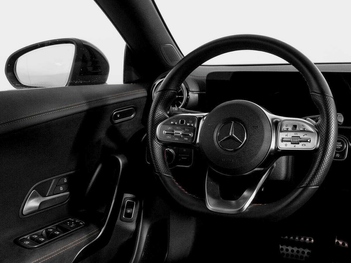 Купить Mercedes-Benz CLA 200, 2020, 45 000 км, фото №15