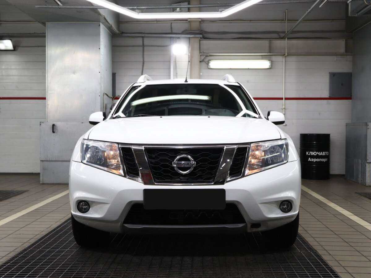 Купить Nissan Terrano, 2016, 57 000 км, фото №2