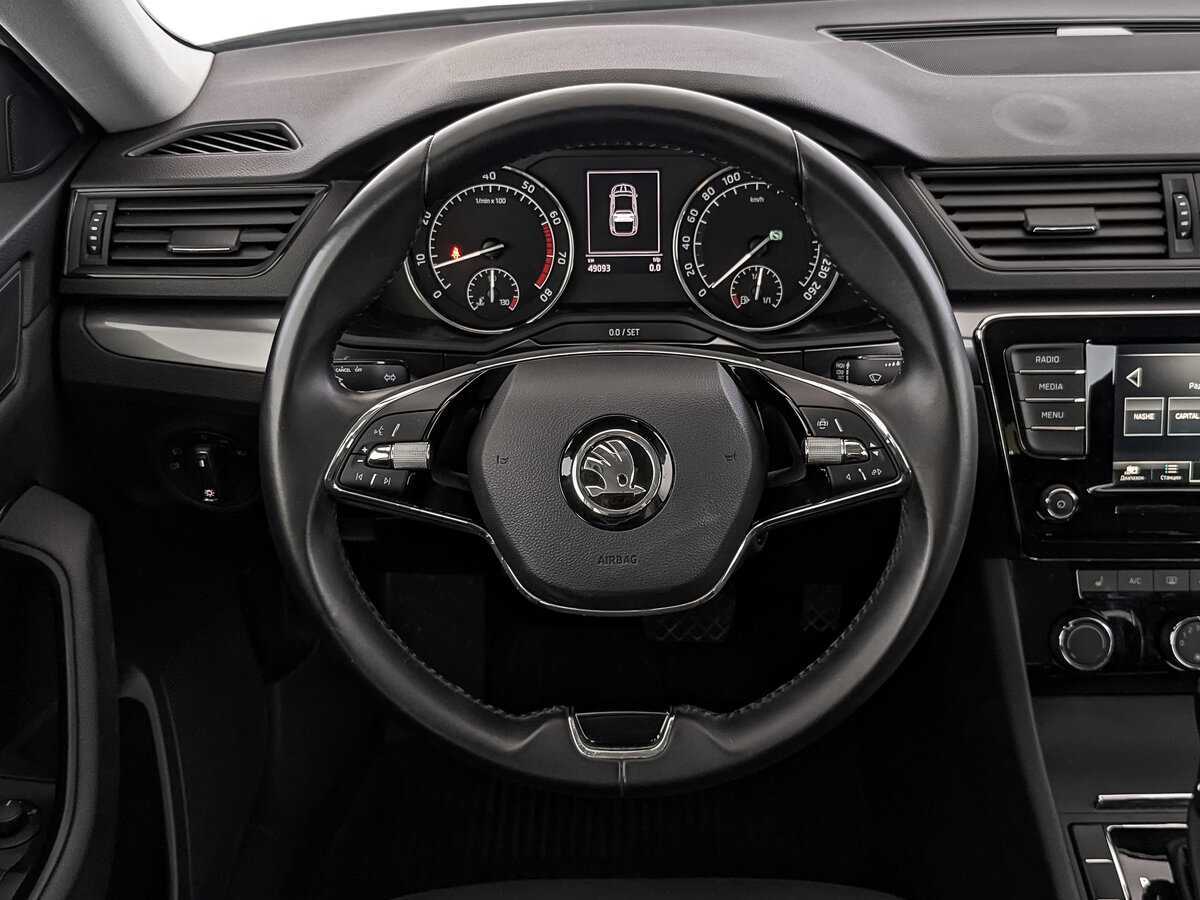 Купить Skoda Superb, 2021, 49 099 км, фото №18