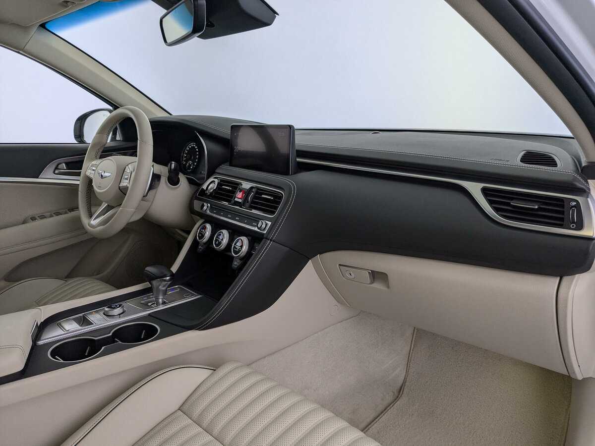 Купить Genesis G70, 2022, 7 001 км, фото №9