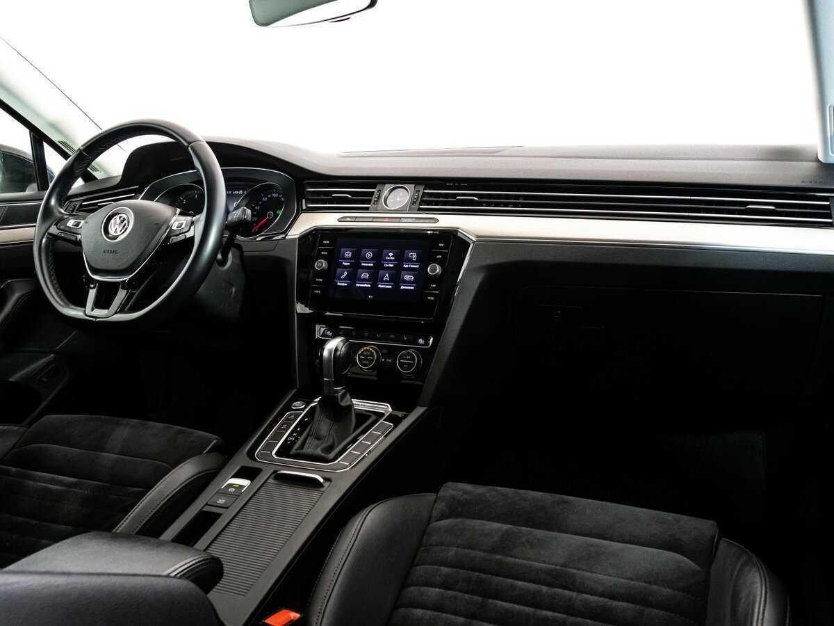 Купить Volkswagen Passat DSG7, 2018, 164 083 км, фото №6