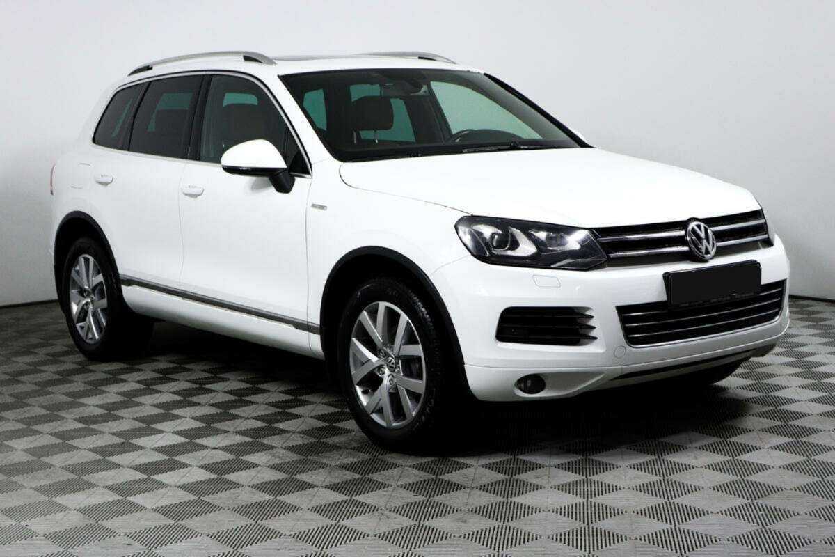 Купить Volkswagen Touareg, 2013, 182 356 км, фото №3