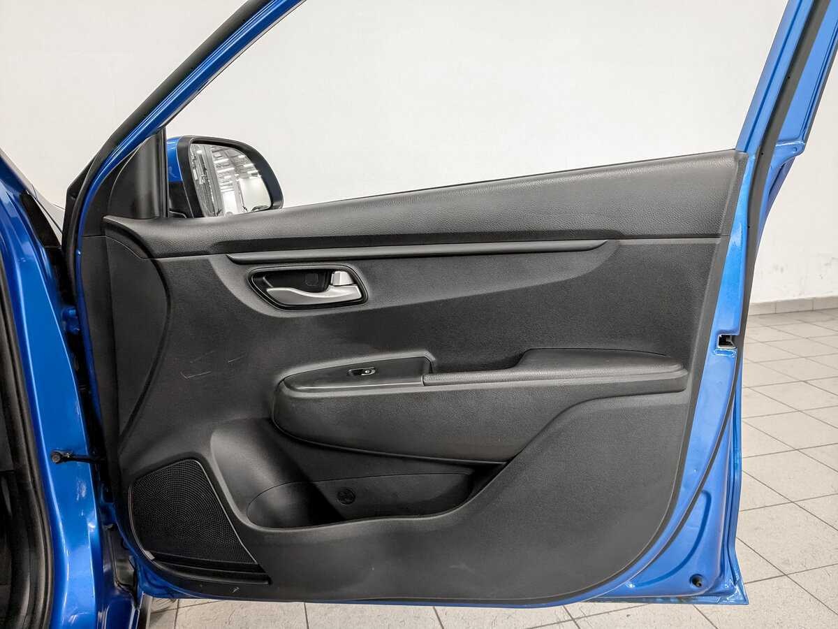 Купить Kia Rio X-Line, 2020, 184 175 км, фото №21