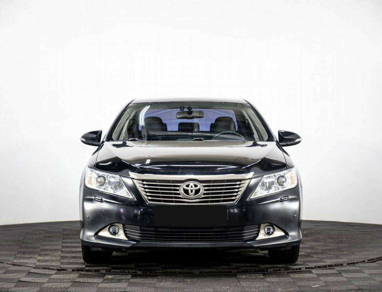 Купить Toyota Camry, 2014, 252 639 км, фото №2