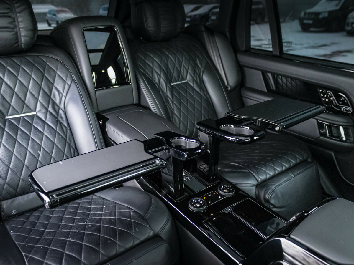 Купить Land Rover Range Rover Long IV Рестайлинг, 2019, 23 031 км, фото №16