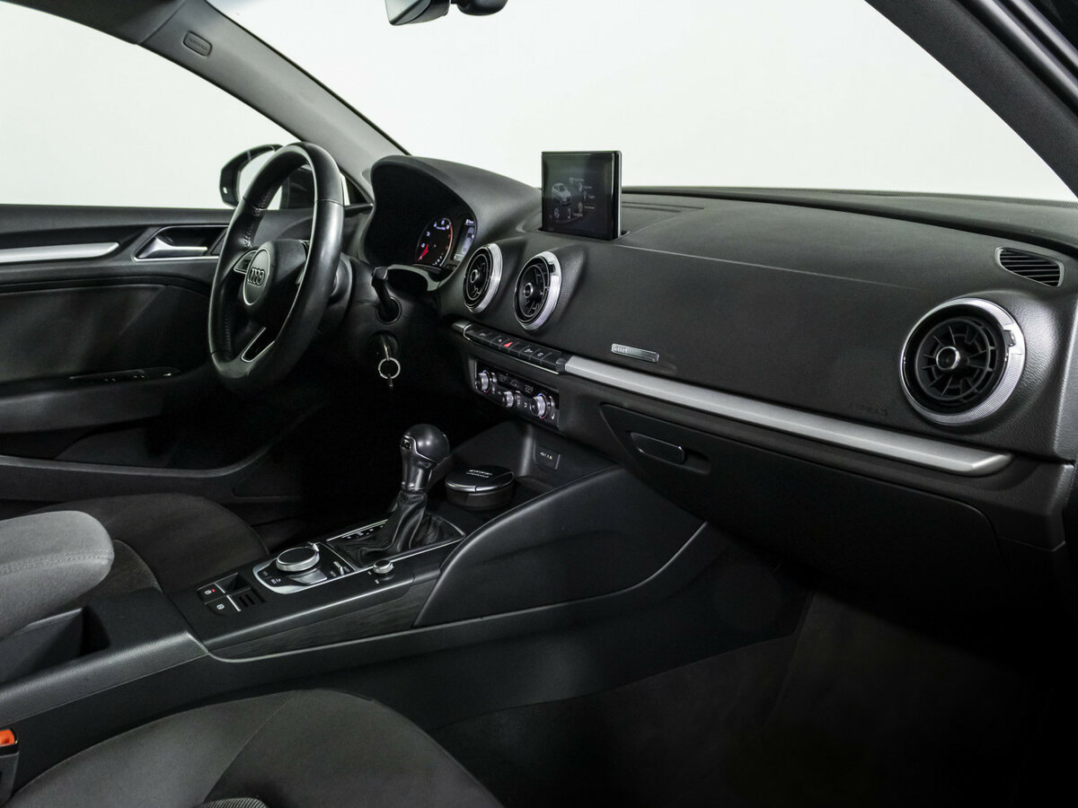 Купить Audi A3 III (8V) Рестайлинг, 2017, 92 968 км, фото №8