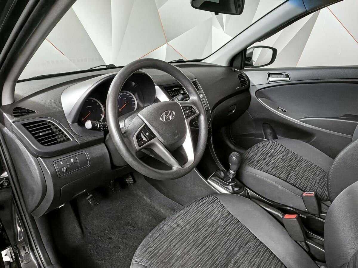 Купить Hyundai Solaris, 2016, 185 132 км, фото №13