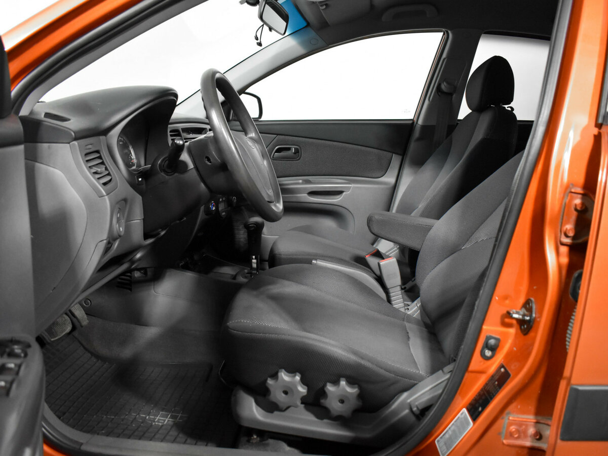 Купить Kia Rio II, 2006, 222 500 км, фото №10