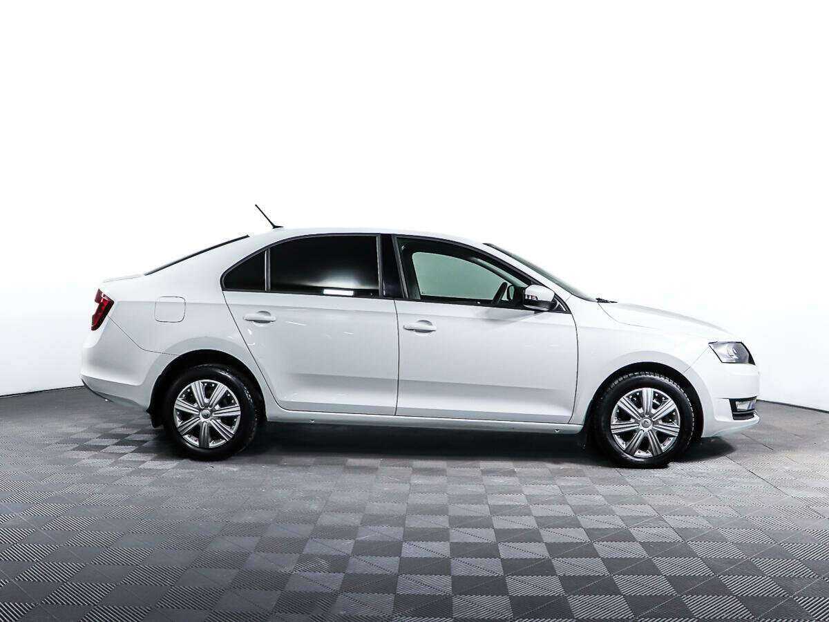 Купить Skoda Rapid, 2019, 93 561 км, фото №4
