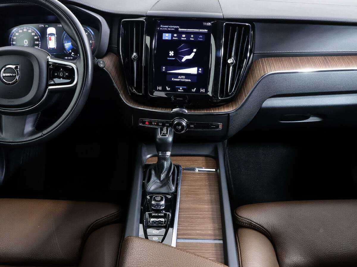 Купить Volvo XC60, 2021, 97 905 км, фото №14