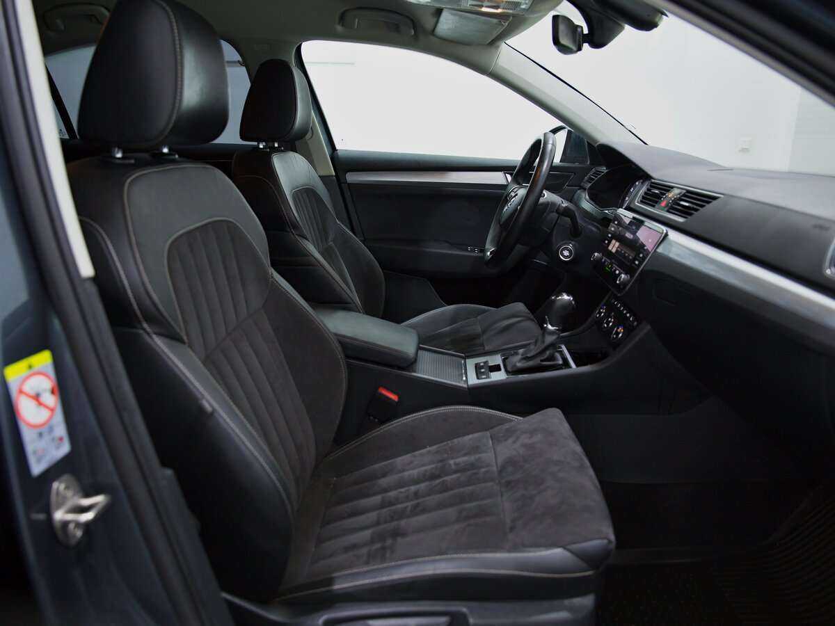 Купить Skoda Superb, 2021, 75 648 км, фото №5