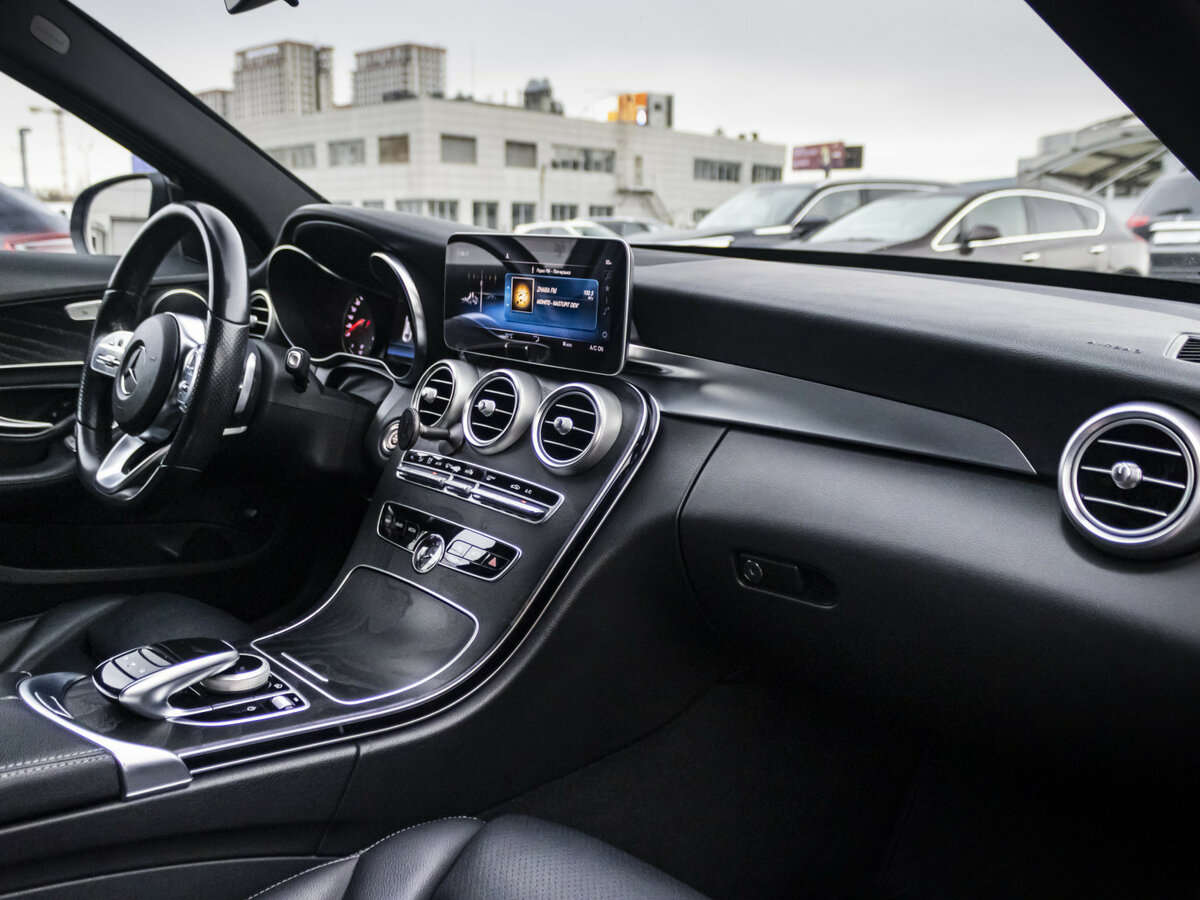 Купить Mercedes-Benz C-Класс 180 IV (W205) Рестайлинг, 2018, 57 000 км, фото №9