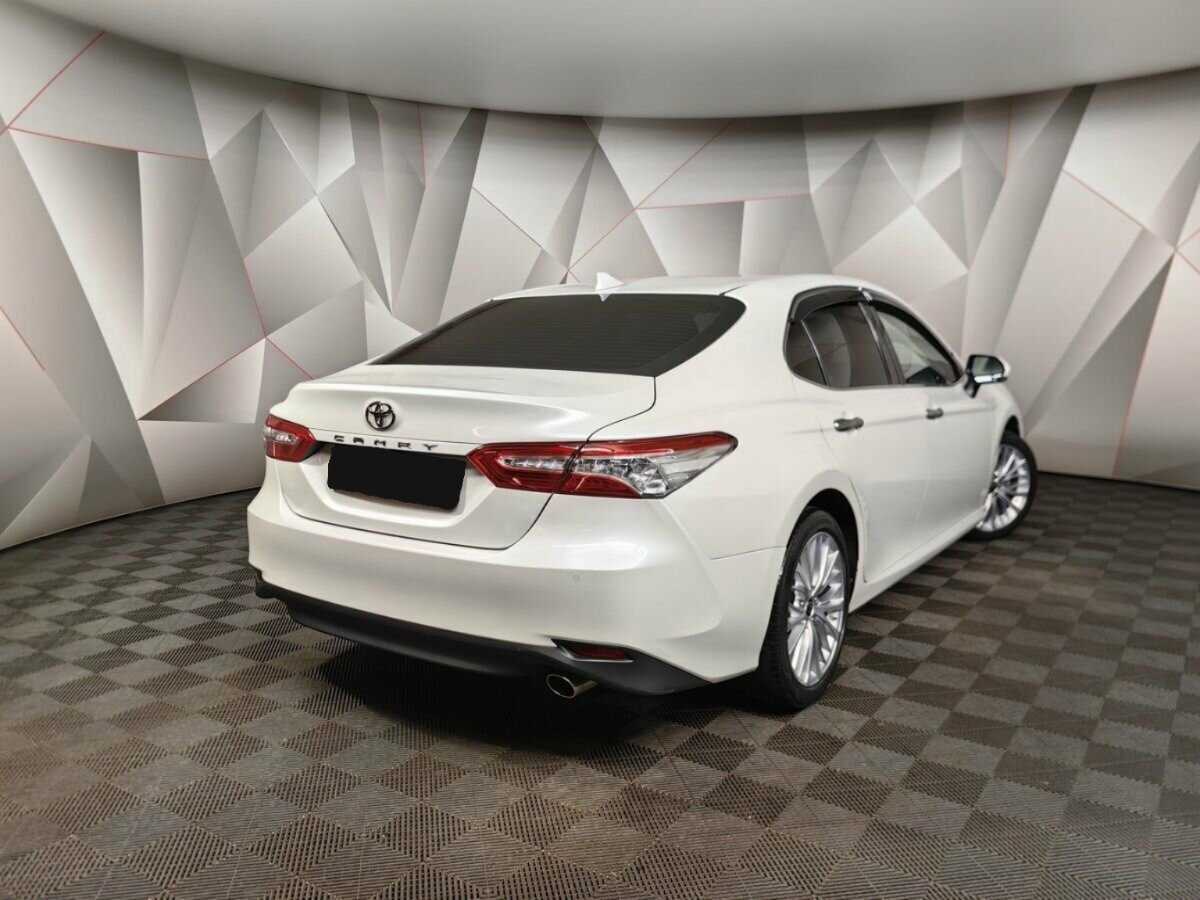 Купить Toyota Camry, 2020, 135 712 км, фото №2