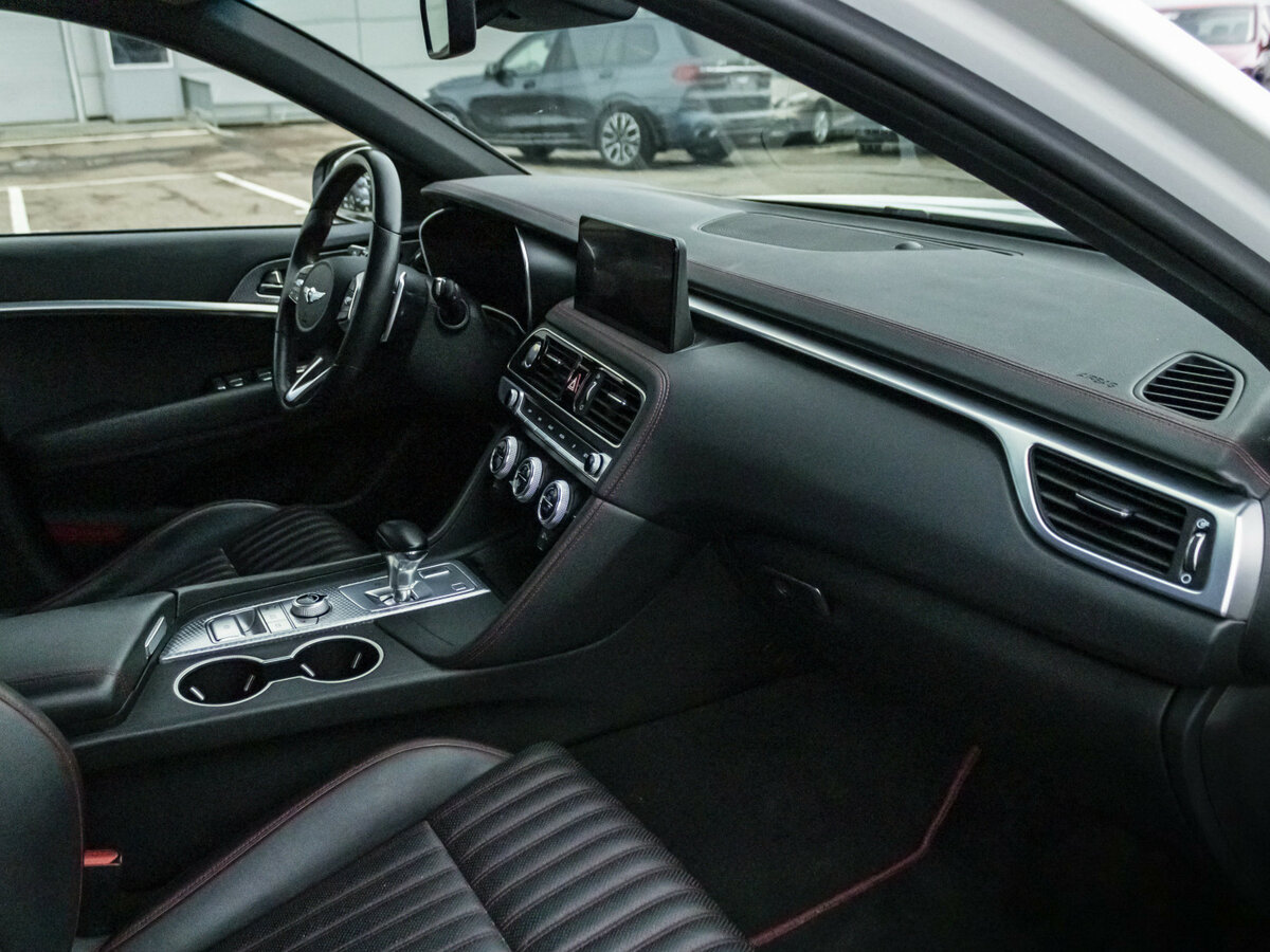 Купить Genesis G70 I Рестайлинг, 2021, 72 159 км, фото №9
