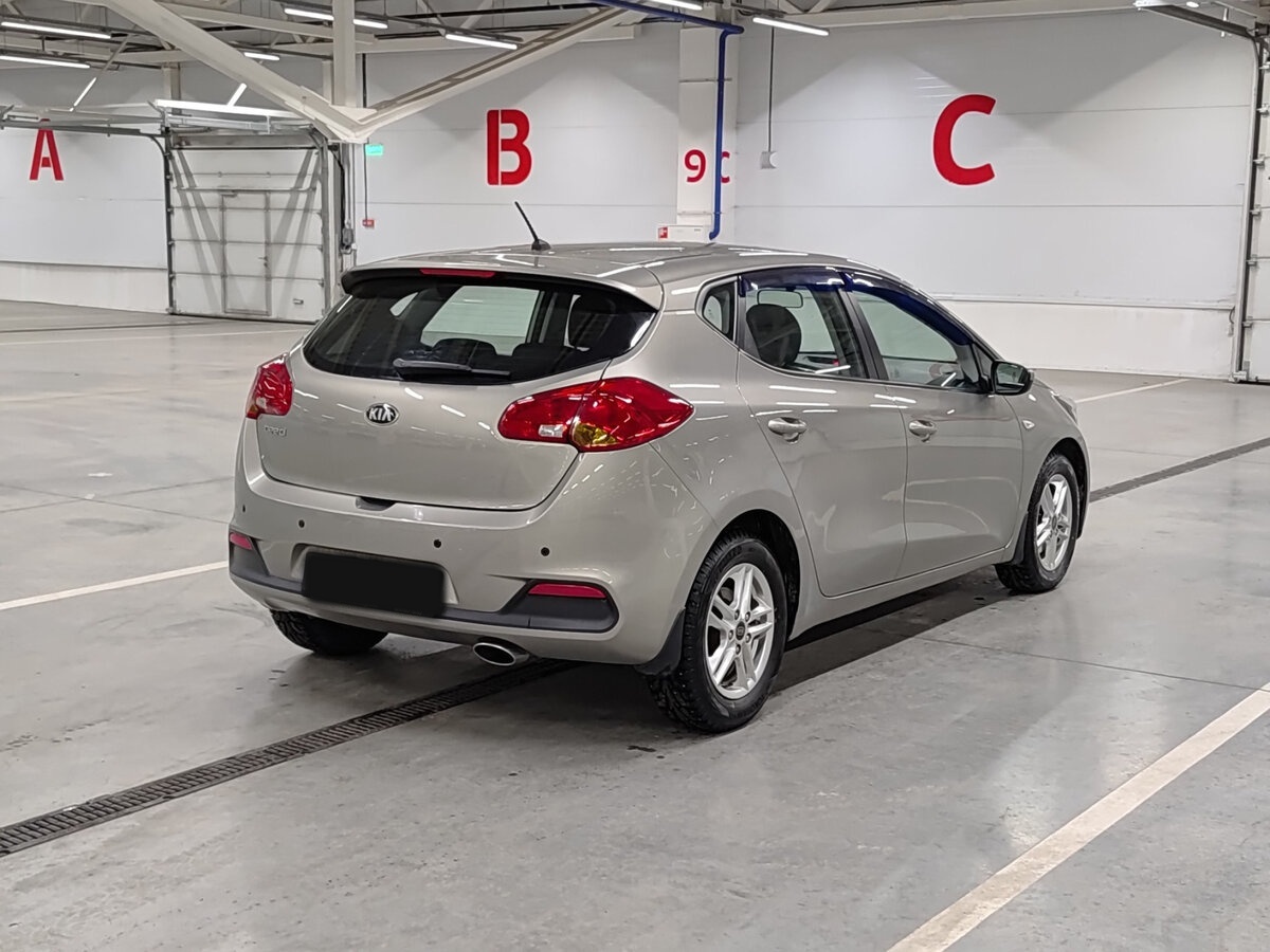 Купить Kia Ceed II, 2012, 84 618 км, фото №5