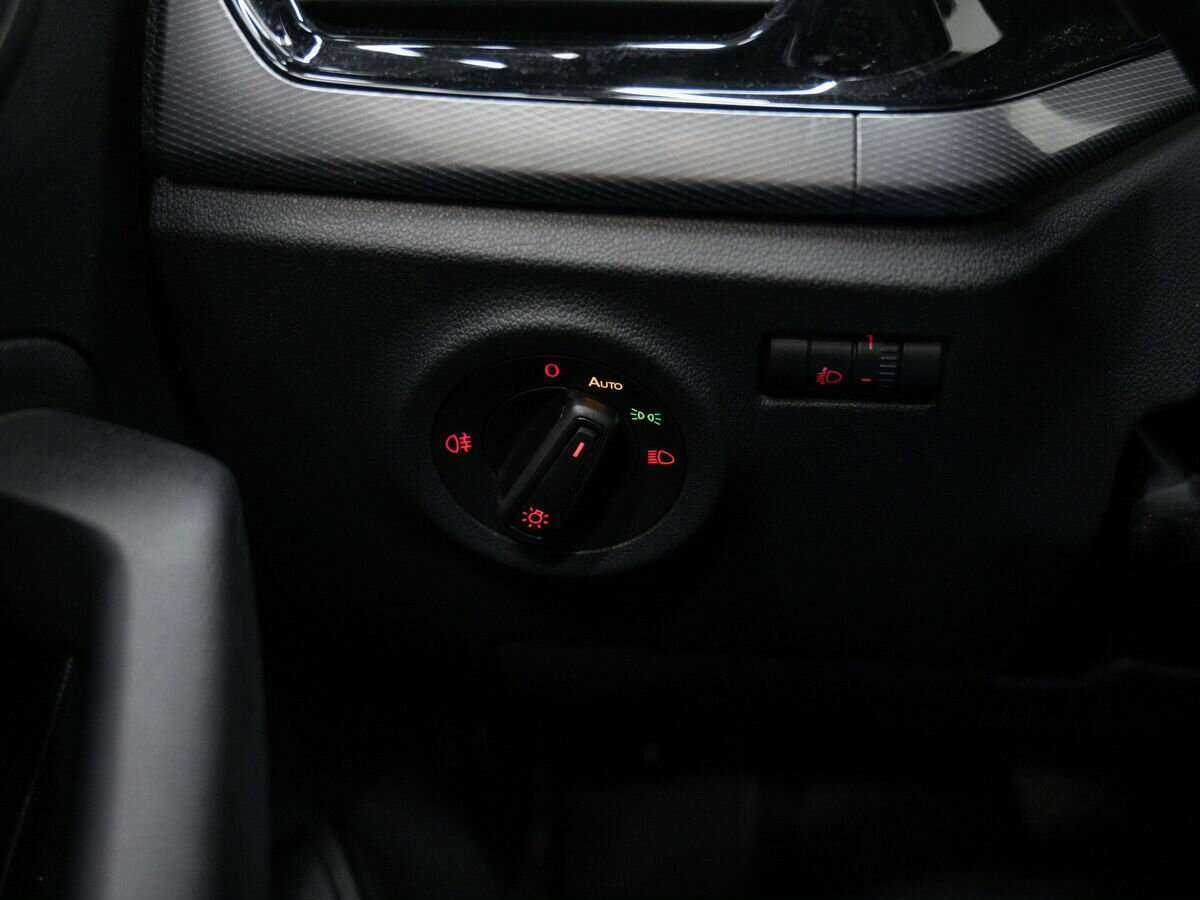 Купить Volkswagen Polo, 2020, 80 000 км, фото №17