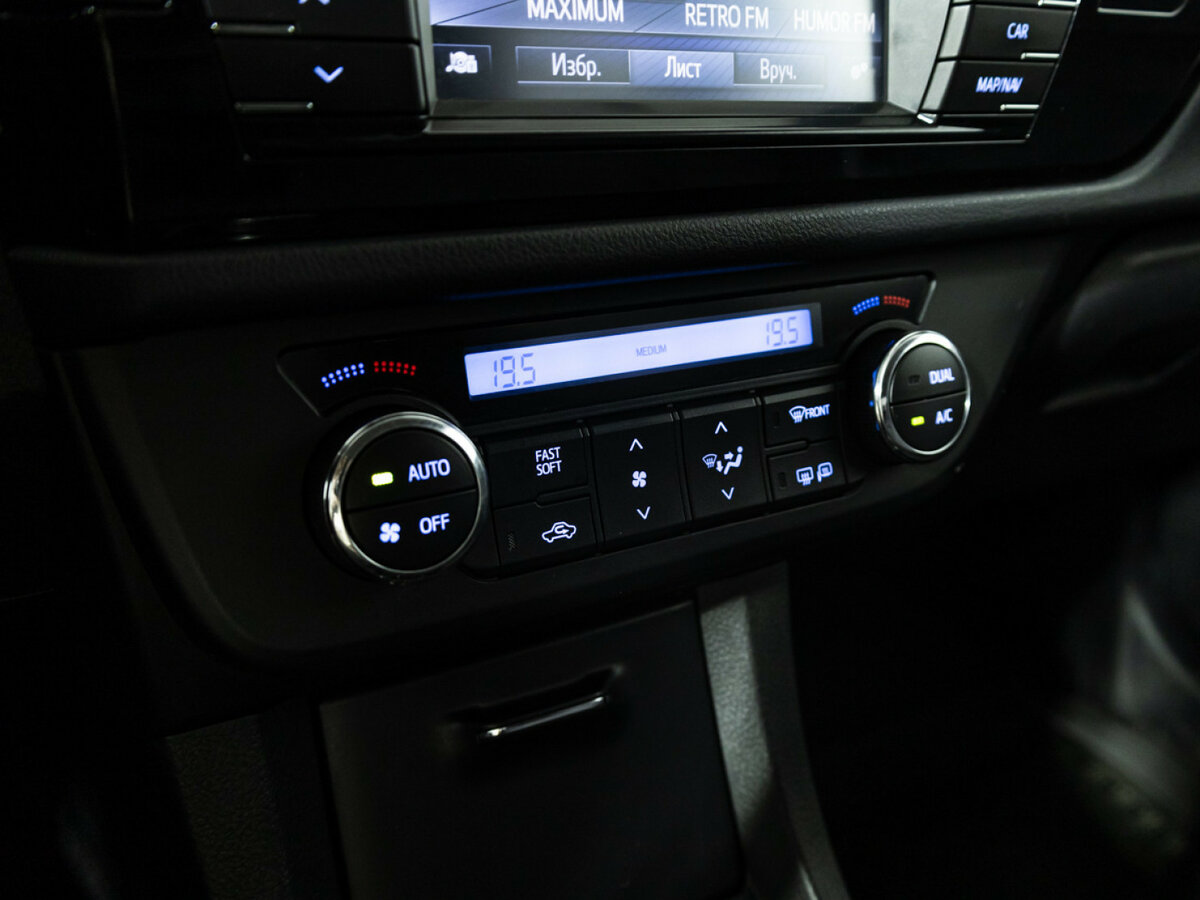 Купить Toyota Corolla XI (E160, E170, E180), 2014, 321 060 км, фото №15