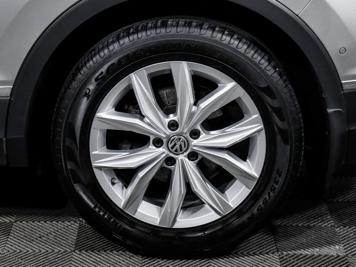 Купить Volkswagen Tiguan, 2017, 44 377 км, фото №15