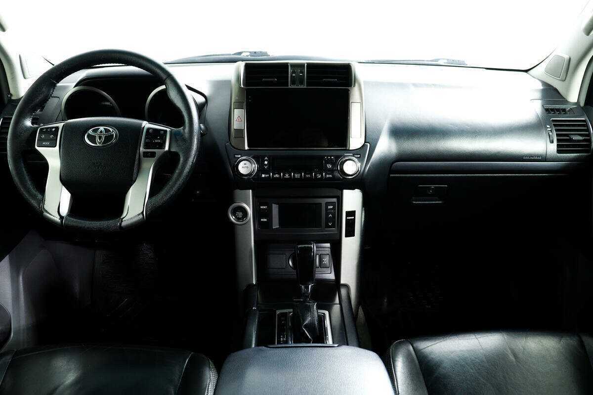 Купить Toyota Land Cruiser Prado, 2011, 509 152 км, фото №11
