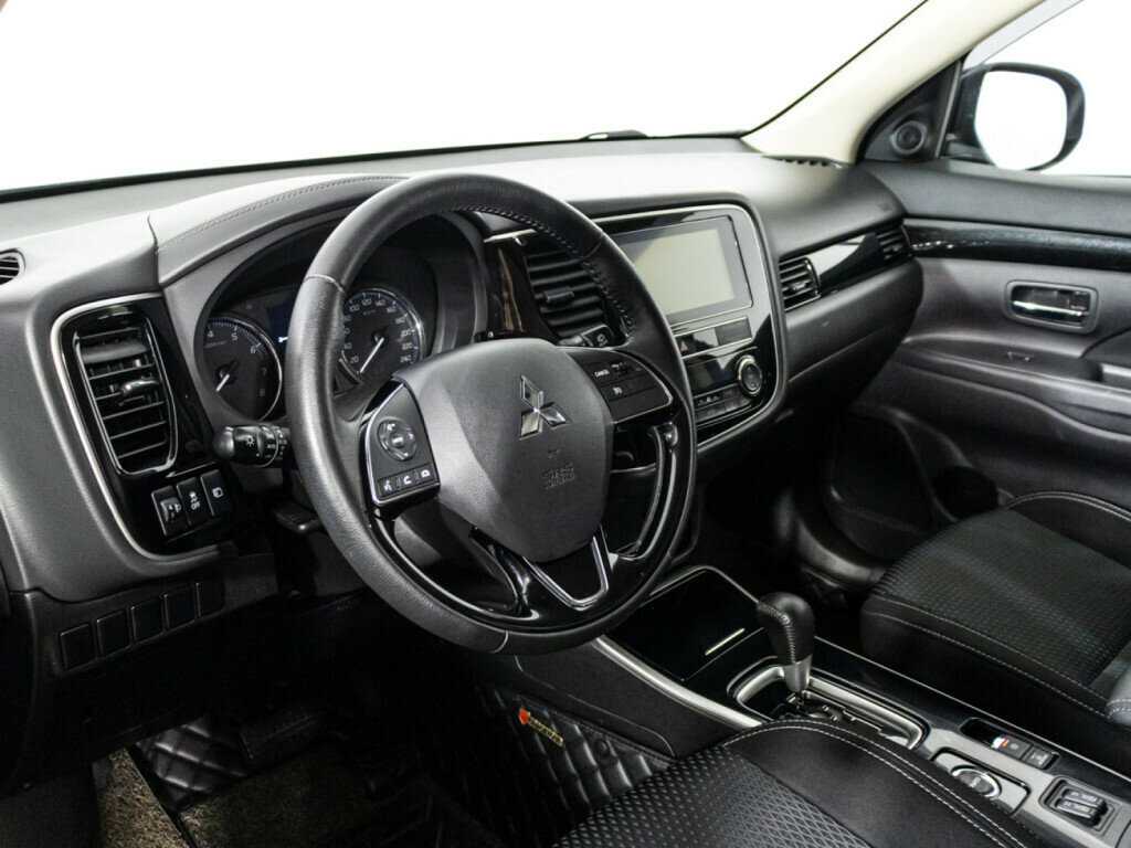 Купить Mitsubishi Outlander, 2019, 113 848 км, фото №8