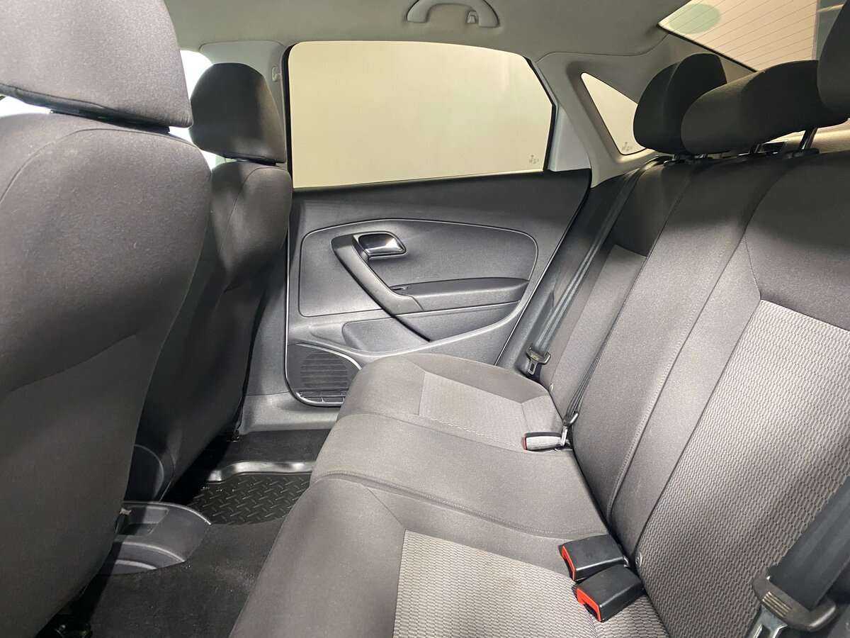 Купить Volkswagen Polo, 2012, 172 381 км, фото №8