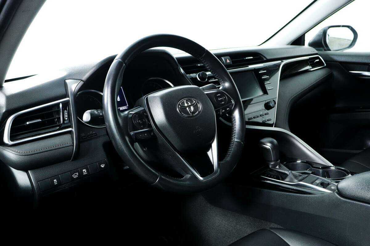 Купить Toyota Camry, 2019, 96 000 км, фото №13