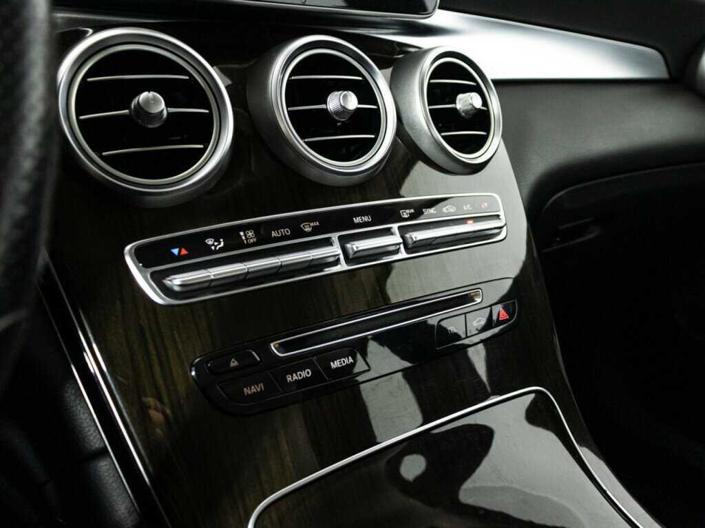 Купить Mercedes-Benz GLC 300, 2015, 150 339 км, фото №19