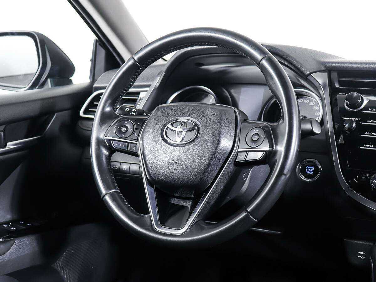 Купить Toyota Camry, 2018, 120 635 км, фото №15